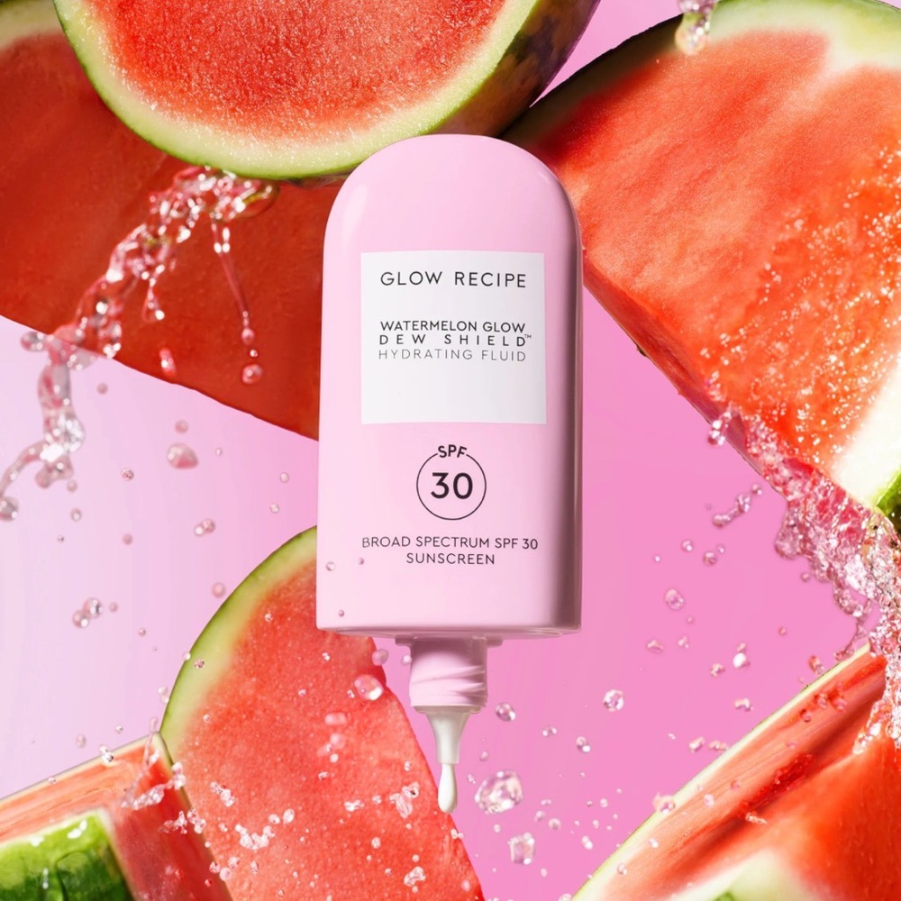 🦋 $20 Glow Recipe Watermelon Glow Dew Shield SPF 30